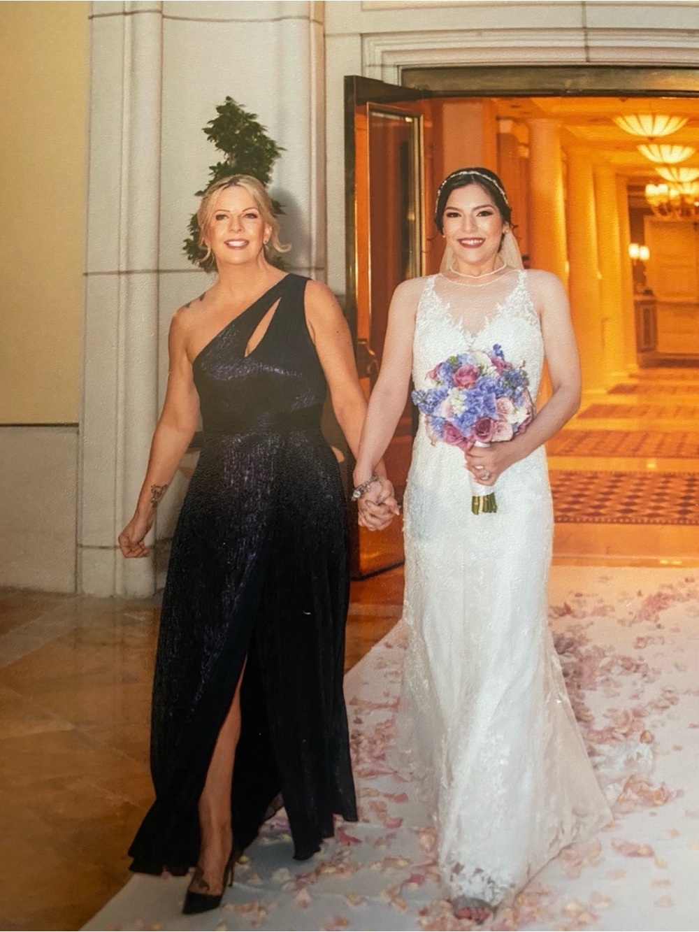 Ever New One-Shoulder Midnight Navy Blue Evening Gown Size 8 - Picture 6 of 6